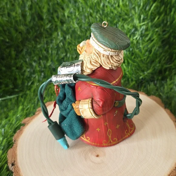 1997 Hallmark Santa Ornament Untested - Picture 4 of 5